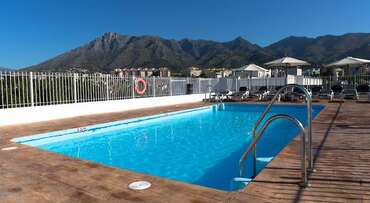 Marbella Inn Aparthotel