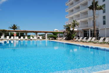 Hotel Agamenon Affiliated by Senator