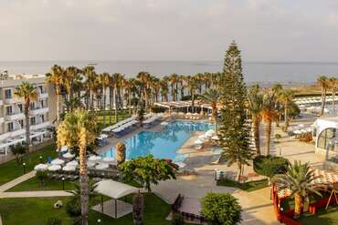Louis Phaethon Beach
