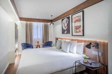 Melia White House