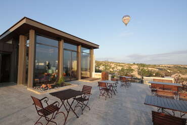 Ariana Sustainable Luxury Lodge
