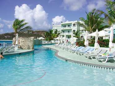 Oyster Bay Beach Resort
