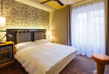 Hotel Swiss Wine by Fassbind