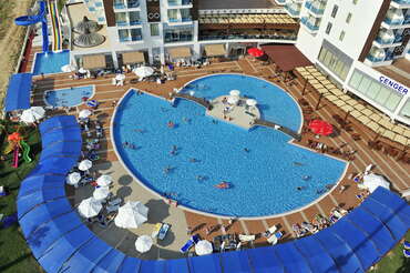 Hotel Cenger Beach Resort & Spa