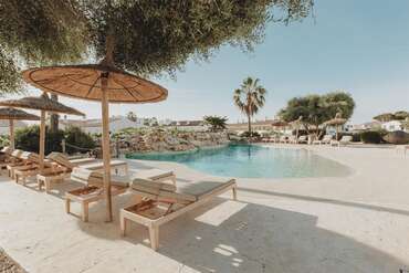 Lago Resort Menorca - Villas & Bungalows del Lago