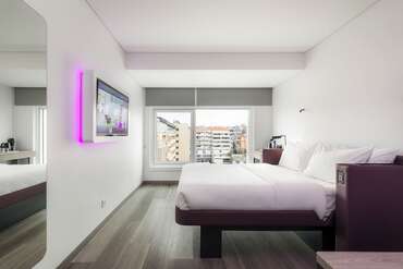 Yotel Porto