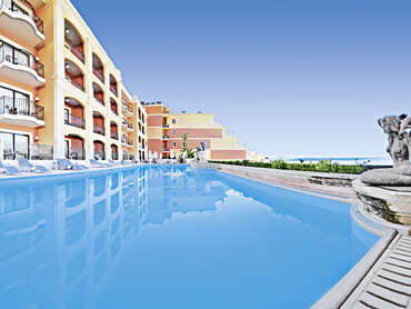 Hotel Grand