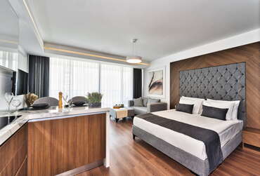 Grand Sapphire Resort