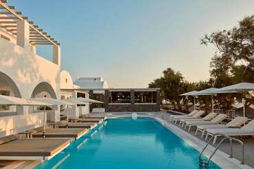 Costa Grand Resort & Spa