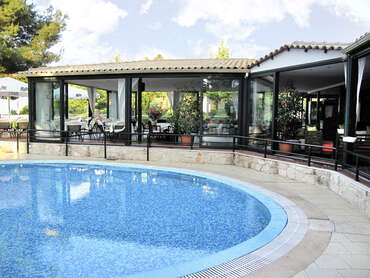 Hotel Lesse