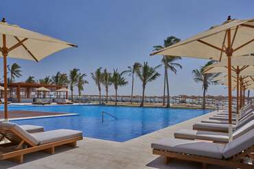 The Club by Fanar