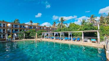 Reef & Beach Resort