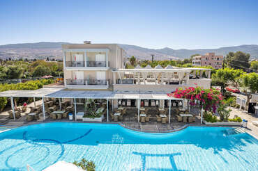 Peridis Family Resort