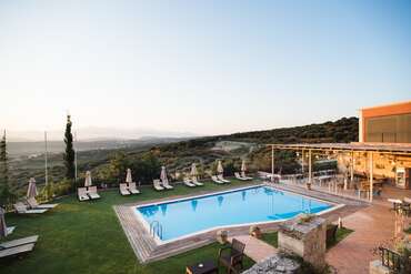 Katalagari Country Suites