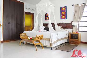 La Digue Self Catering