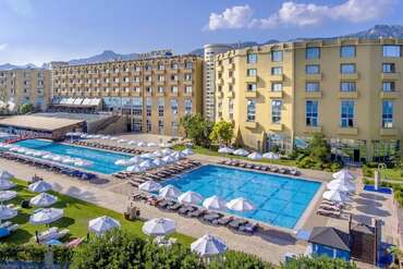 Merit Park Hotel & Casino