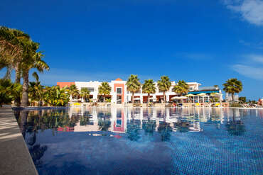 Aparthotel Vitor's Village