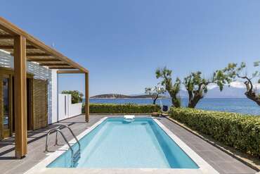 Minos Beach Art Hotel