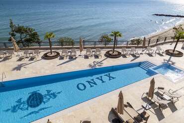 Onyx Beach Residence