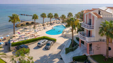 Xenos Kamara Beach Aparthotel