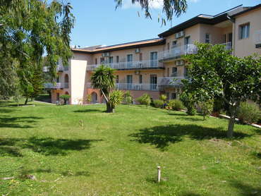 Time to Smile Villa Giardini