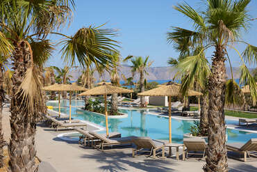 Oros Luxury Beach Resort