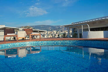 Candia Hotel