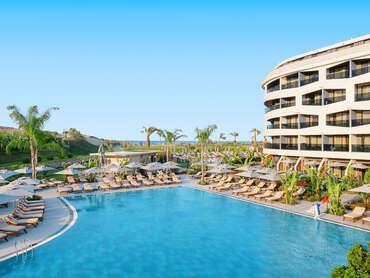 Liu Resorts