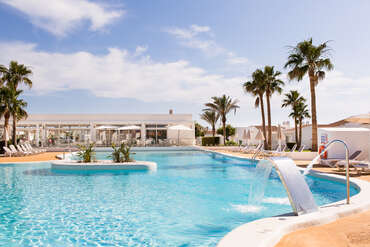 Sagitario Menorca Mar Apartments
