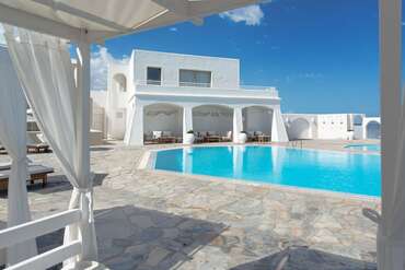 Knossos Beach Bungalows & Suites