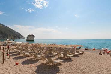Hotel Baia dei Faraglioni