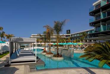 Faros Hotel