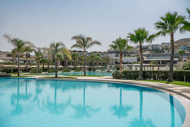 Avra Imperial Hotel