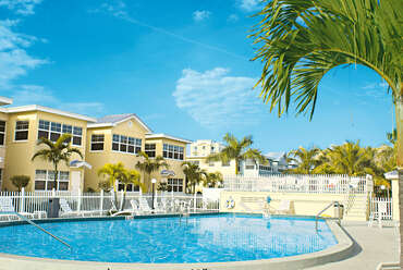 Barefoot Beach Resort