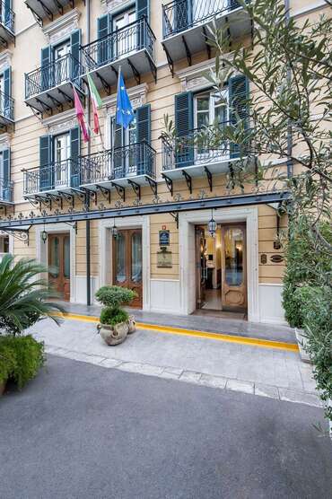 Ai Cavalieri Hotel