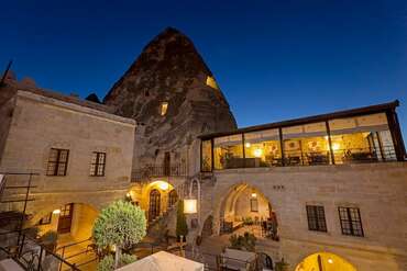 Mithra Cave Hotel