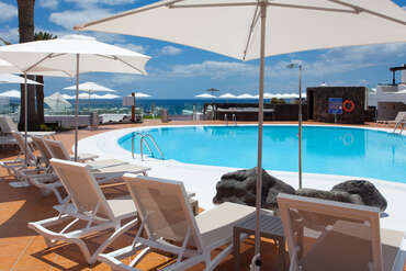 R2 Bahia Kontiki Beach