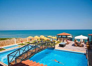 Hotel Ekavi Beach
