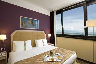 Holiday Inn Naples