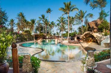 Jaz Amaluna Zanzibar