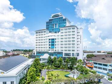 Novotel Phuket Phokeethra Hotel