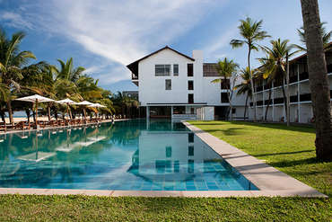 Jetwing Blue Hotel