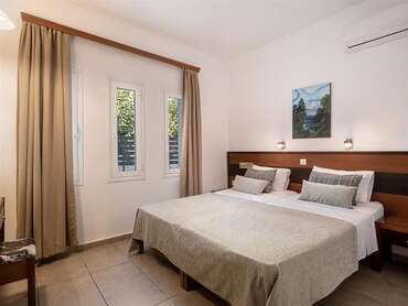 Nontas Suites