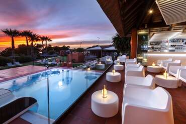 Novo Resort