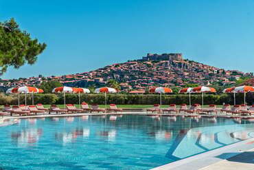 Delfinia Hotel & Bungalows