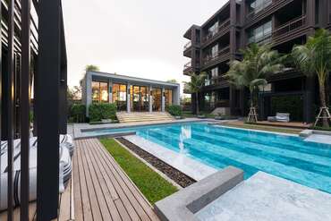Saturdays Residence By Brown Starling