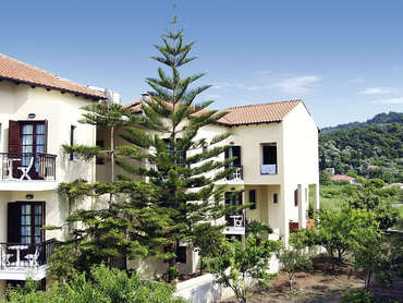 Kalidon Beach Hotel