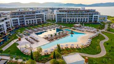Anda Barut Collection