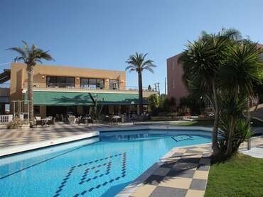 Bellos Apartments