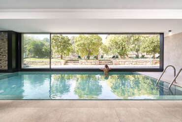 Ribeira Collection Hotel